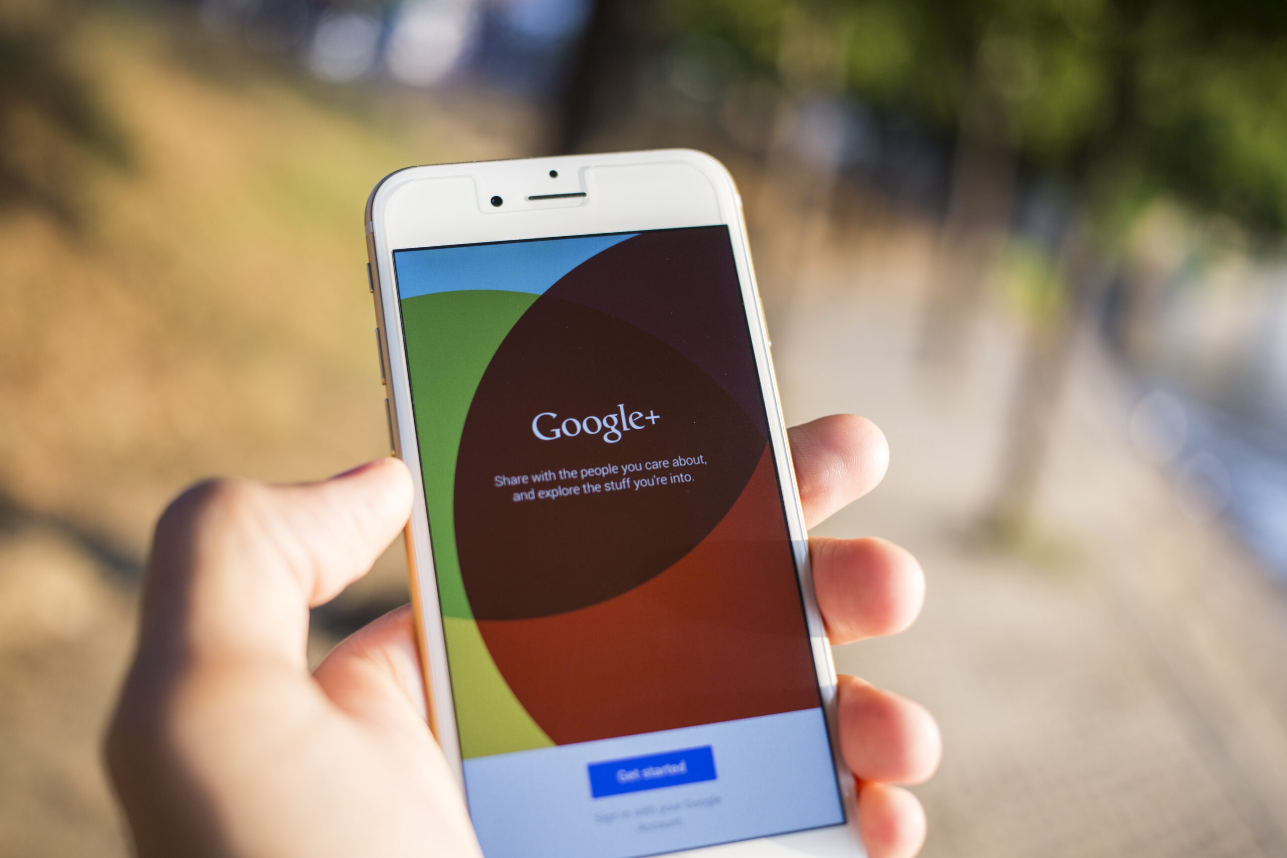 chiang mai thailand january 04 2015 man hold apple iphone 6 with google social network of the google company information of a social network influences google search results rvdxOk O3Me scaled